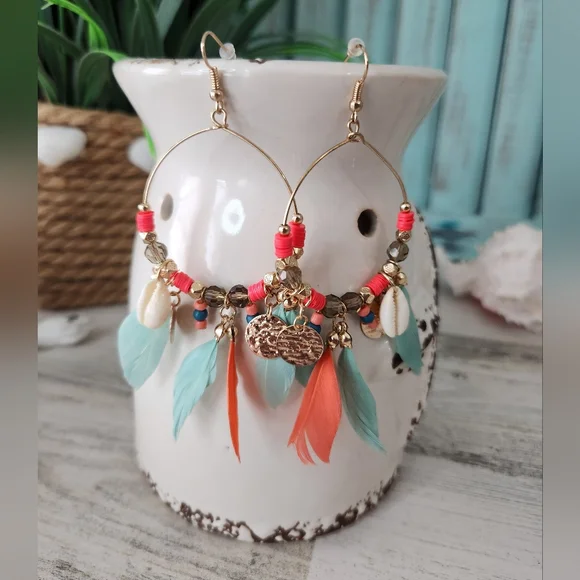 NEW Teardrop Feather and Shell Earrings - Picture 5 of 6